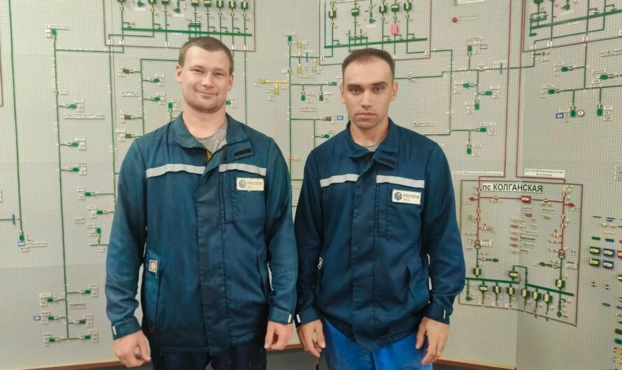 В энергетической отрасли района набираются опыта молодые специалисты Вячеслав Тульских и Александр Воробьев