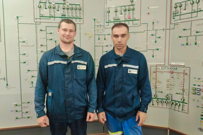 В энергетической отрасли района набираются опыта молодые специалисты Вячеслав Тульских и Александр Воробьев
